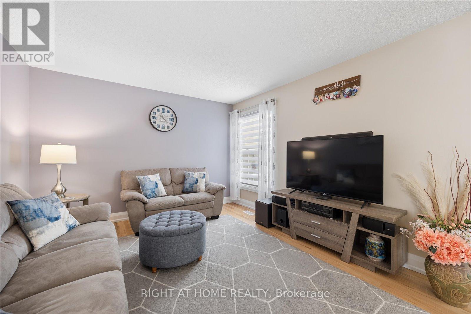 266 RANDS ROAD - Photo 5 of 35, Ajax (South West), Ontario