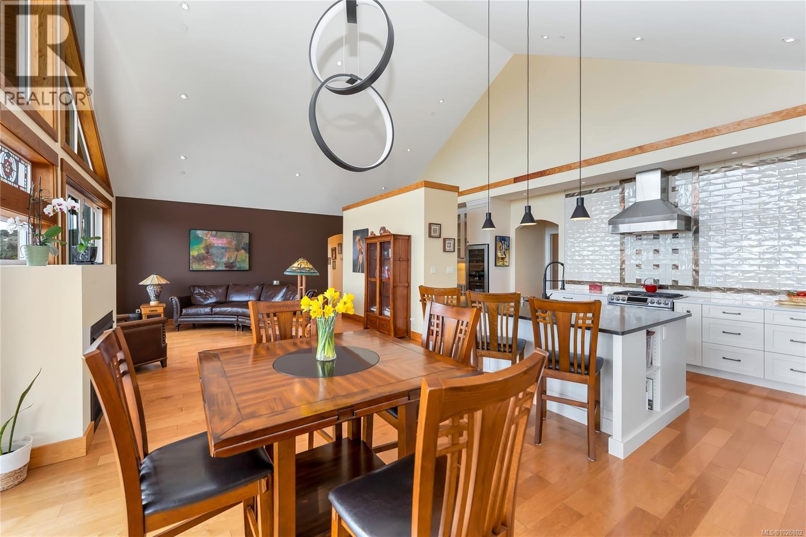 4101 Ridgeline Dr, Shawnigan Lake