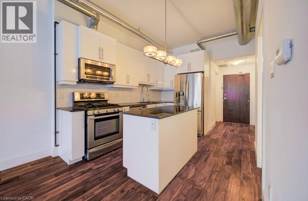 15 DEVITT Avenue S Unit# 302