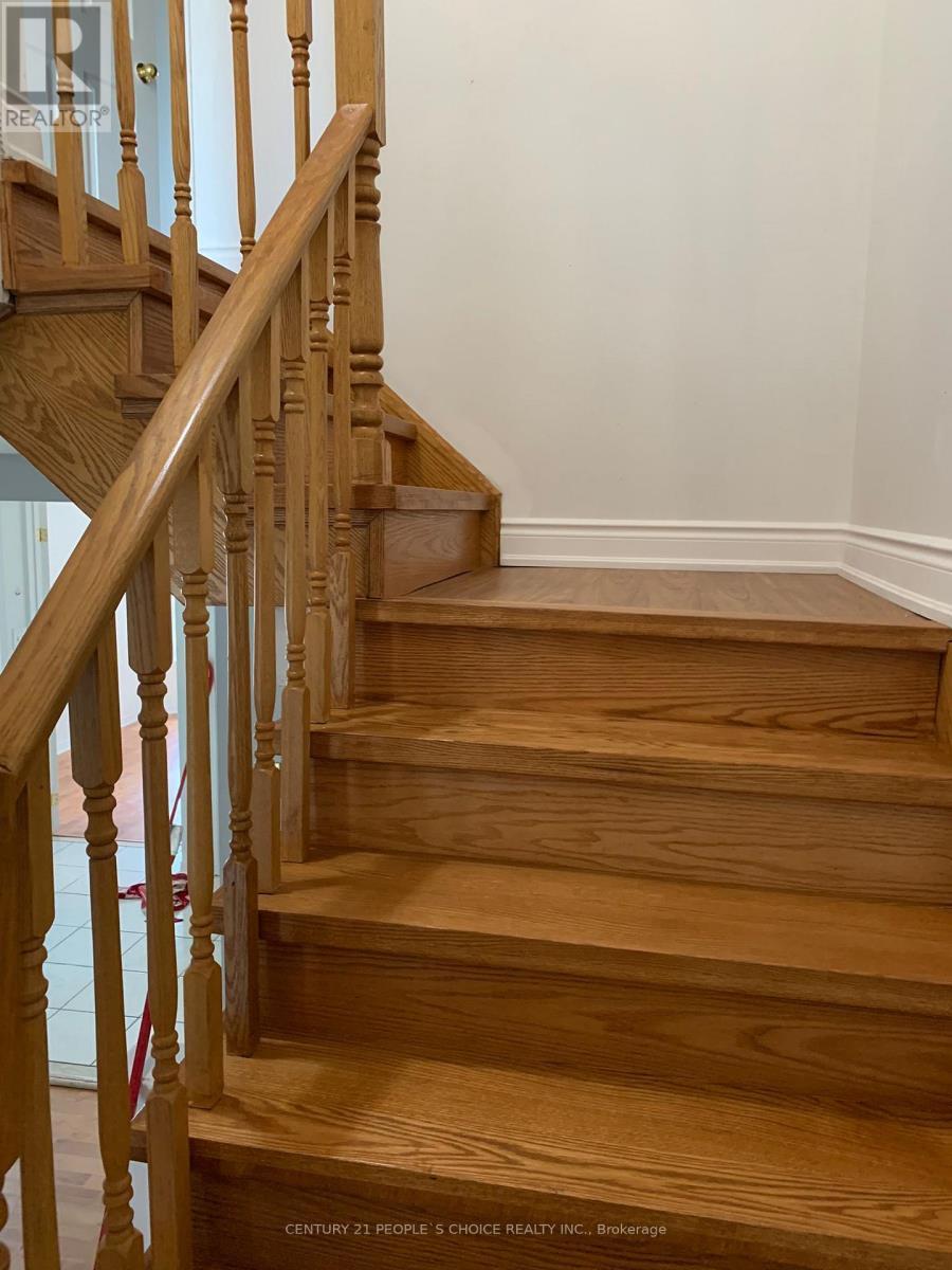 3389 WILD CHERRY LANE - Photo 3 of 11, Mississauga (Lisgar), Ontario