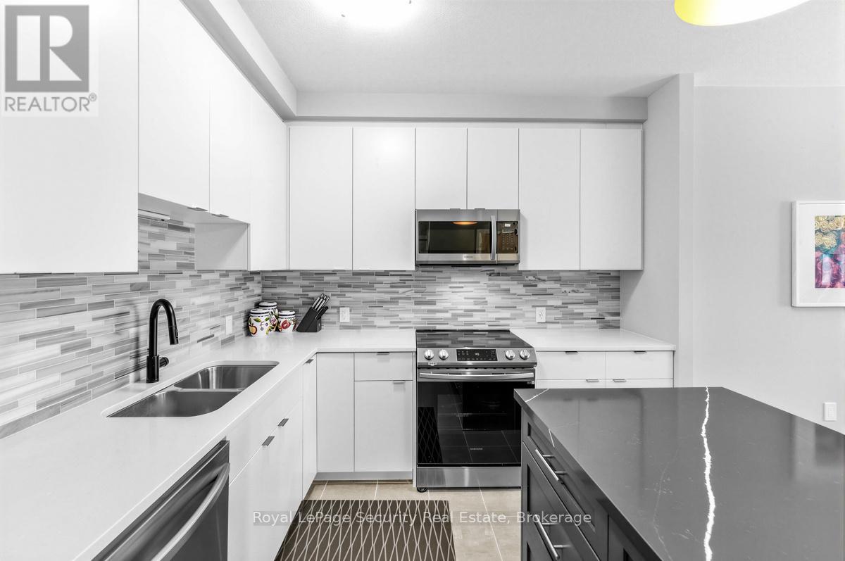 #807 73 ARTHUR STREET - 19
