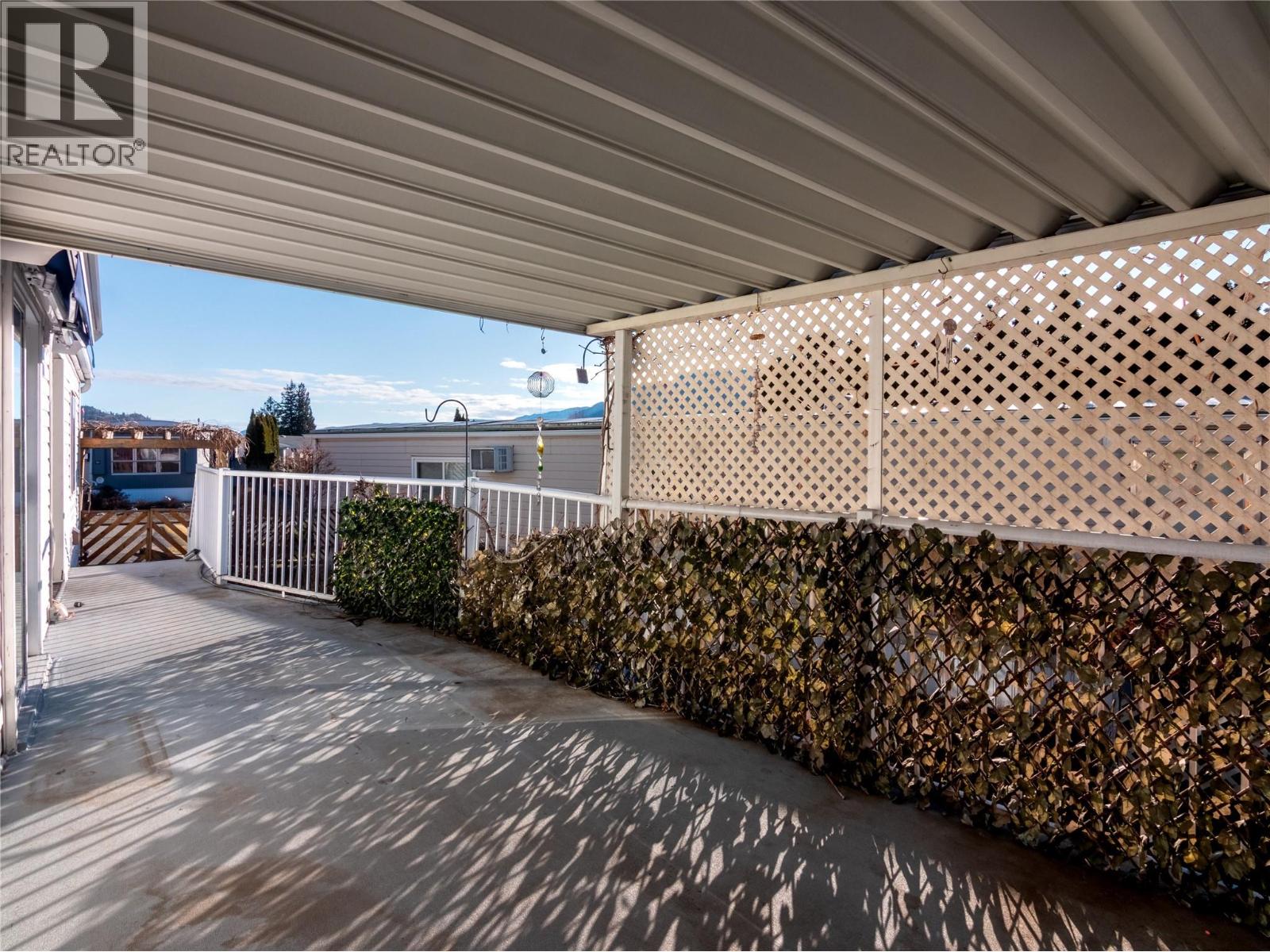 98 OKANAGAN Avenue E, Penticton