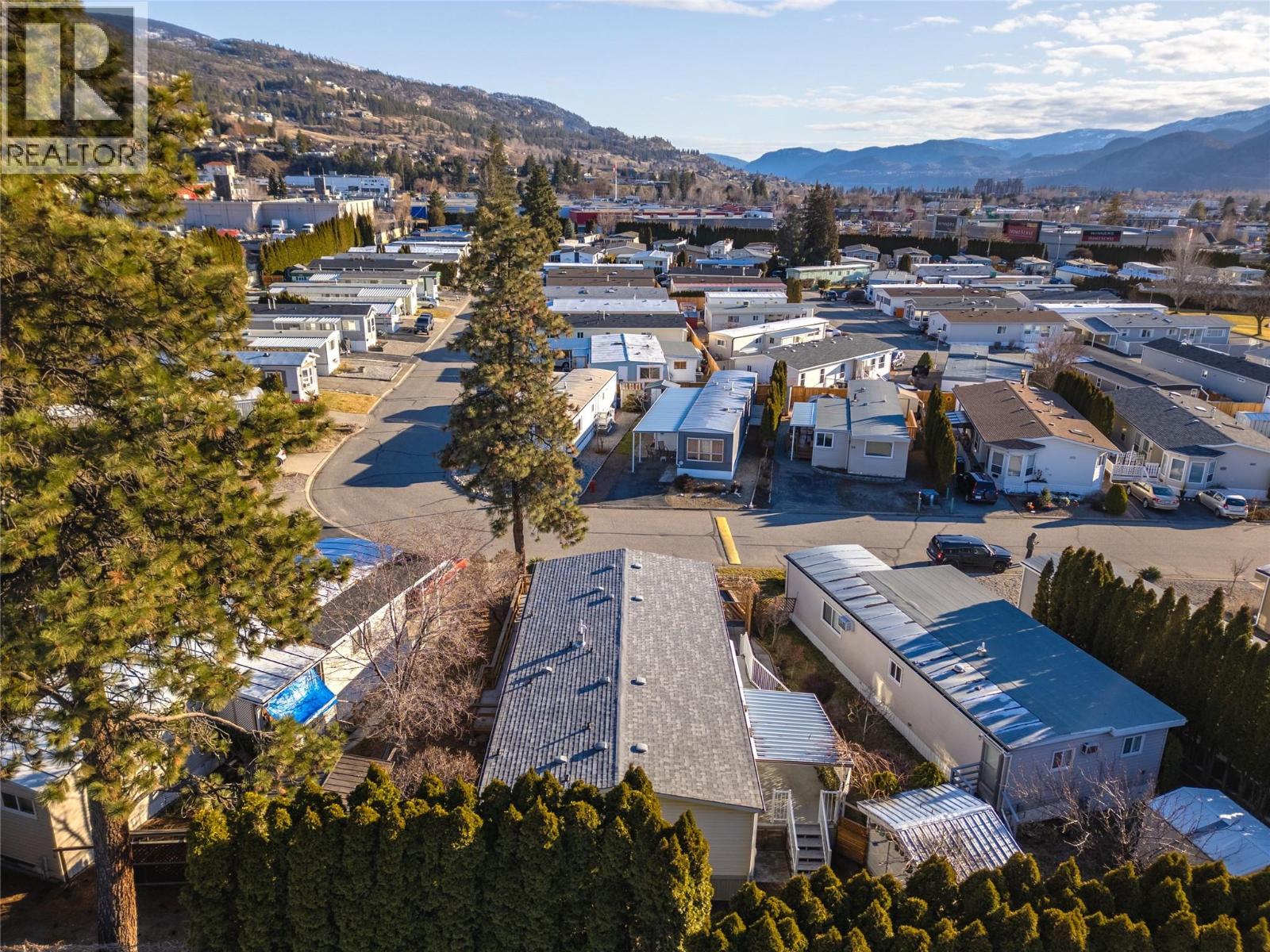 98 OKANAGAN Avenue E, Penticton