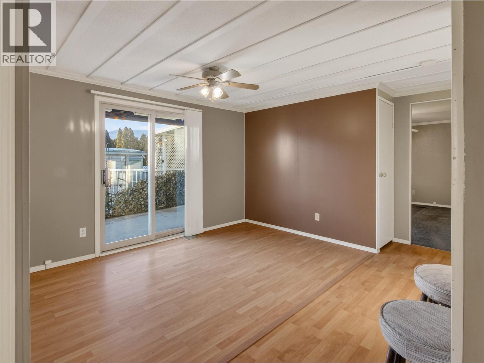 98 OKANAGAN Avenue E, Penticton