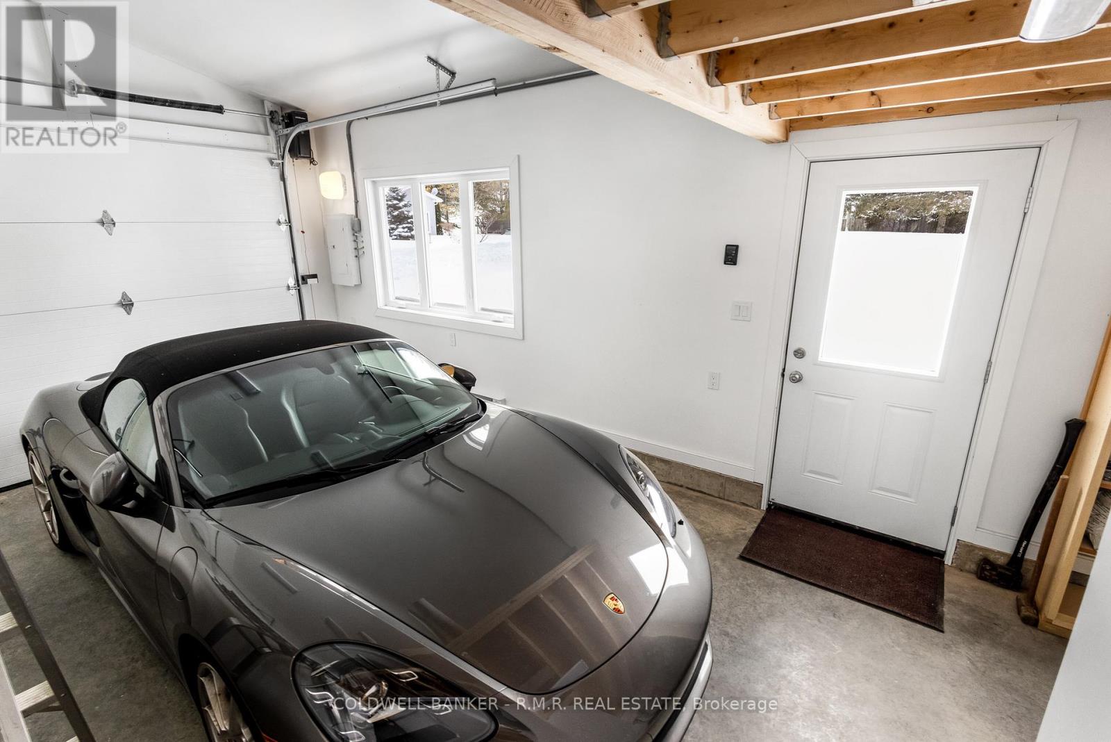 1044C PORT BRITAIN ROAD — photo 42