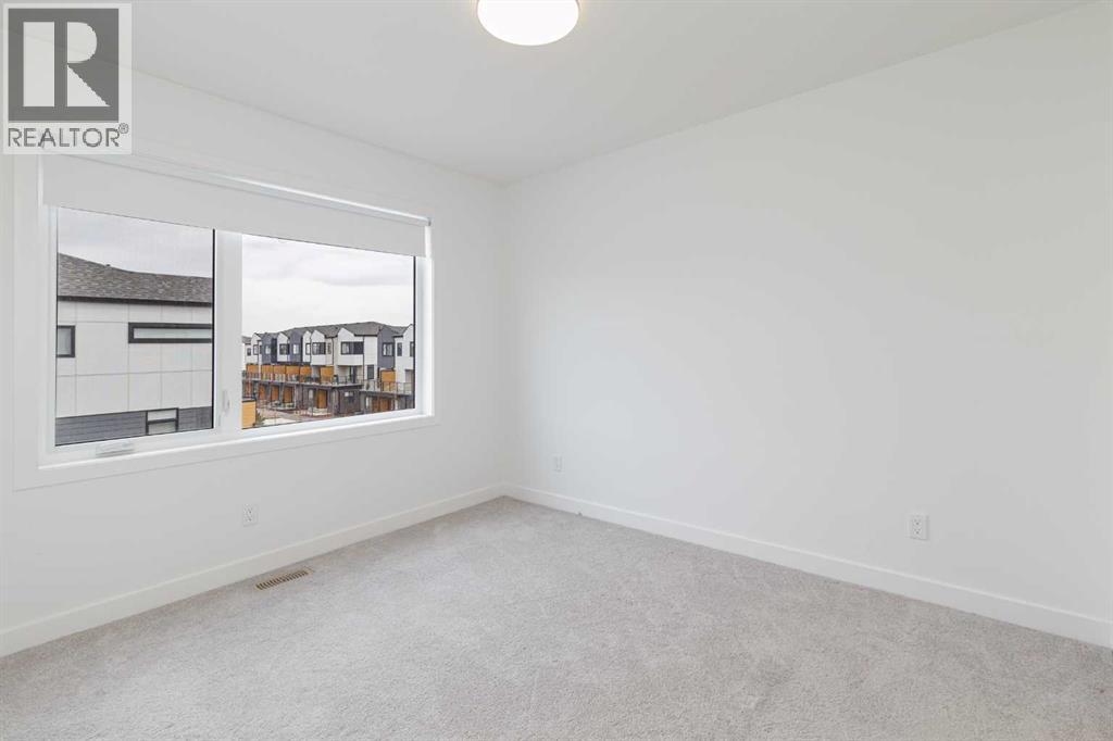 Single Family House for Sale in    Avenue SE Belvedere Calgary 