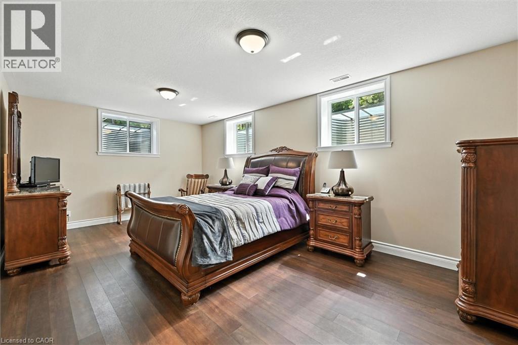 144 NEWPORT Lane - 30