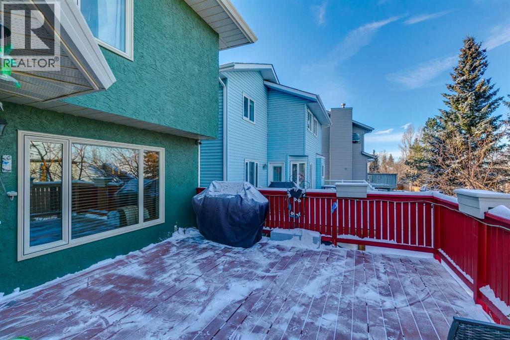 20 MacEwan Ridge View NW - Photo 3 of 35, Calgary, Alberta