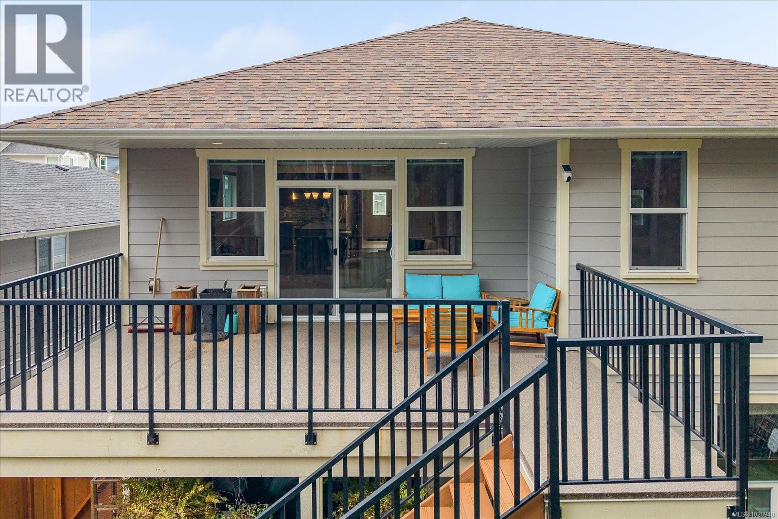 1335 LANGARA DR - 25