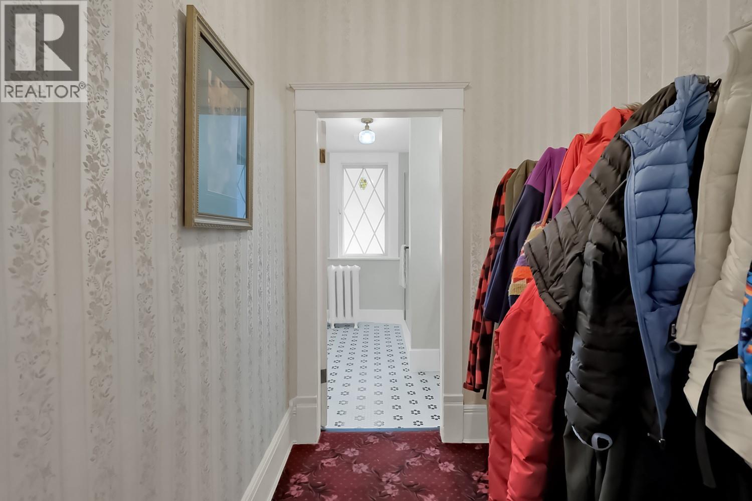 150 EDMONTON Avenue, Penticton