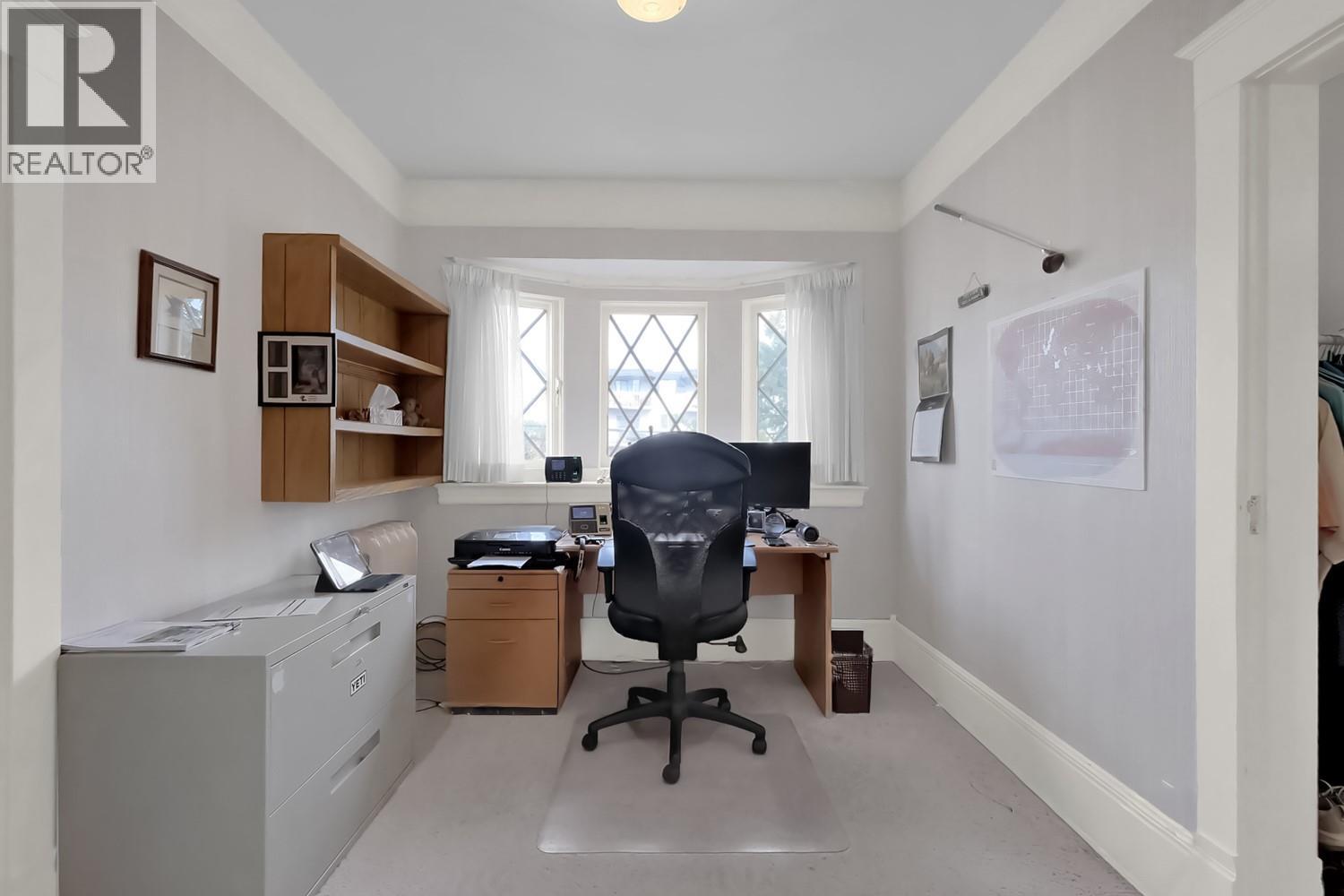 150 EDMONTON Avenue, Penticton