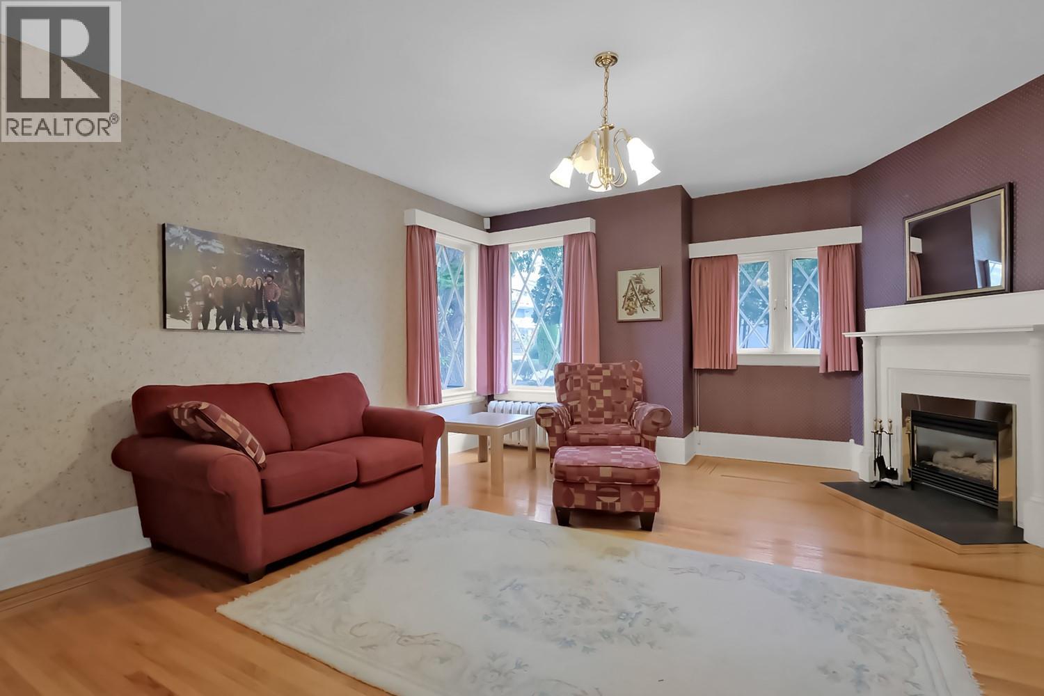 150 EDMONTON Avenue - 8