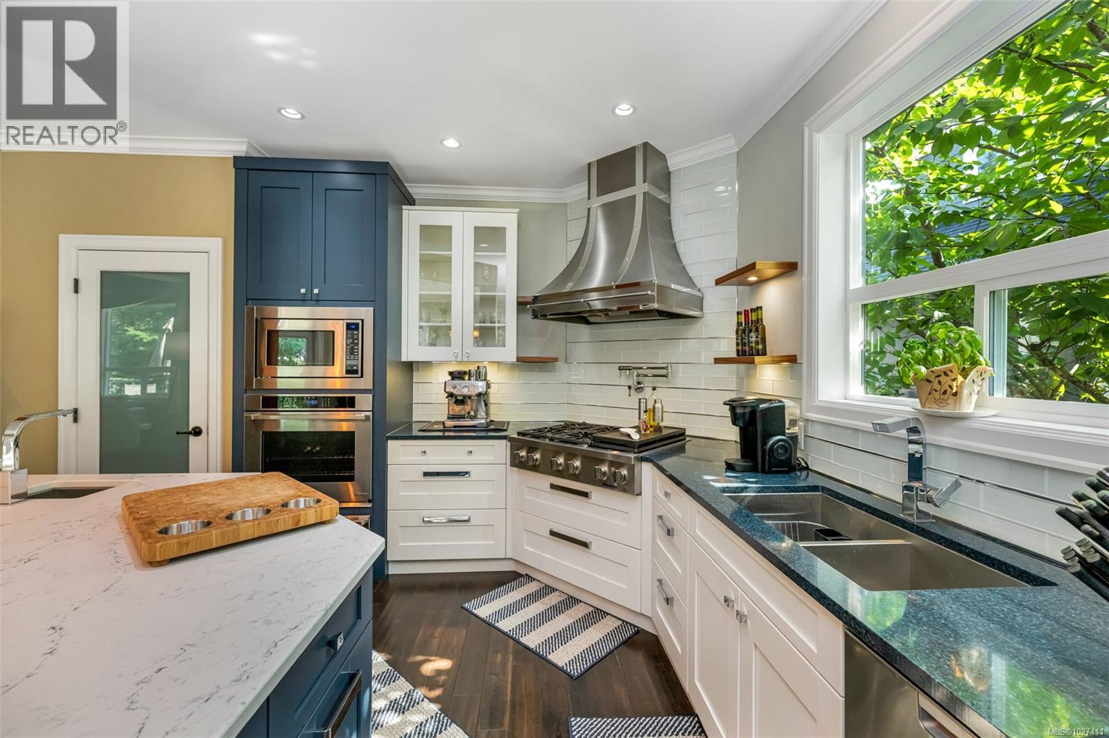  2180 Harrow Gate, Langford