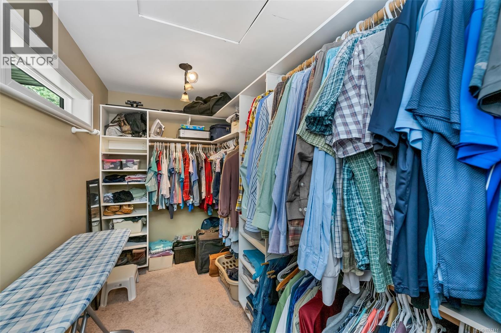  2180 Harrow Gate, Langford