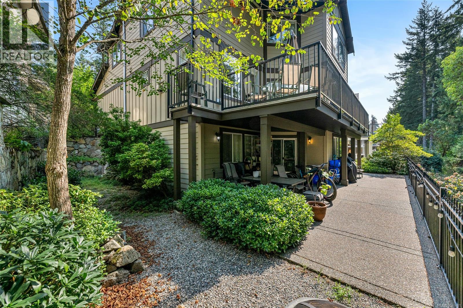  2180 Harrow Gate, Langford