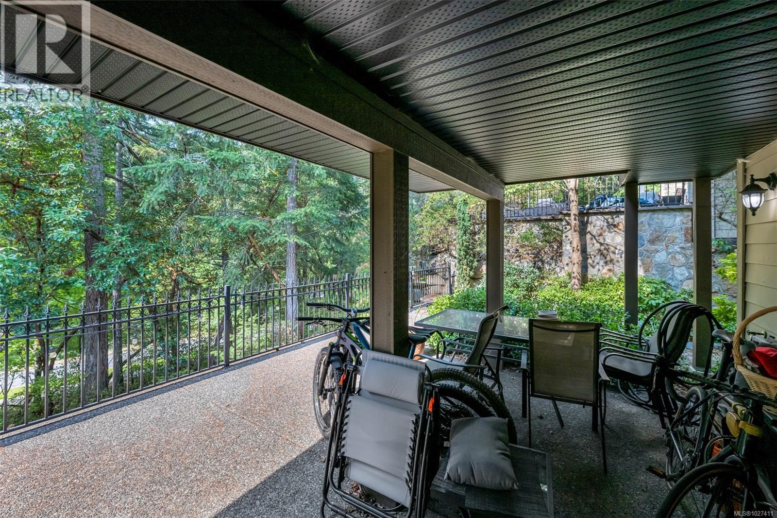  2180 Harrow Gate, Langford