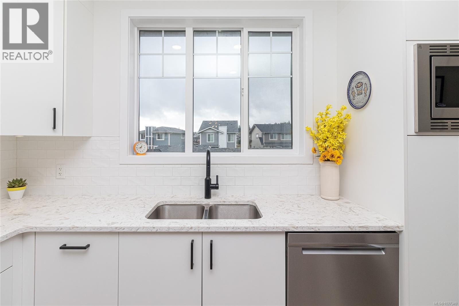 228 Caspian Dr - 15