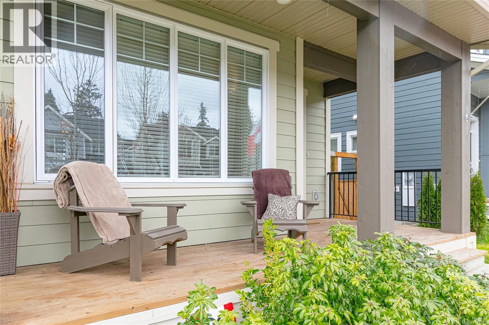 228 Caspian Dr - 3