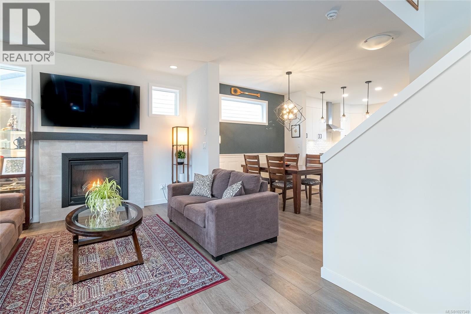 228 Caspian Dr - 6