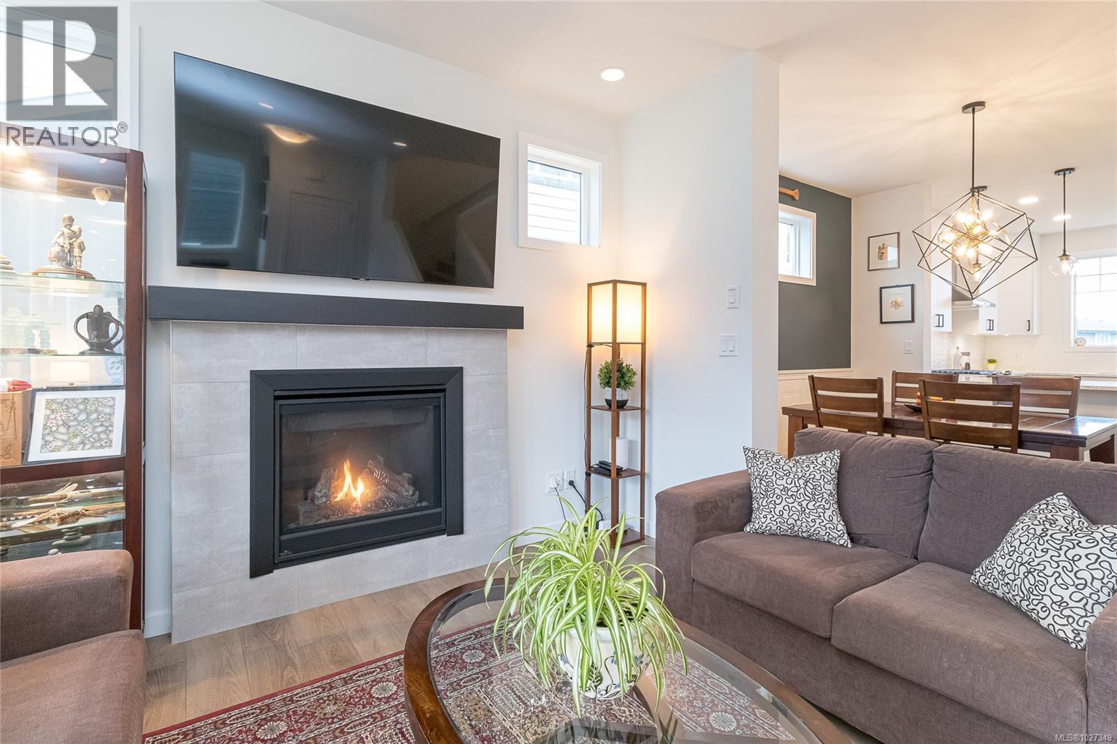 228 Caspian Dr - 9
