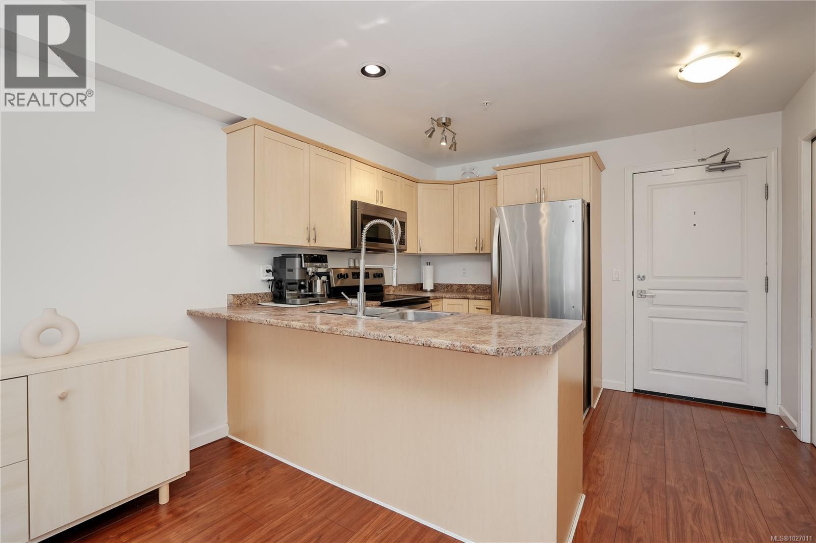 309 655 Goldstream Avenue, Langford