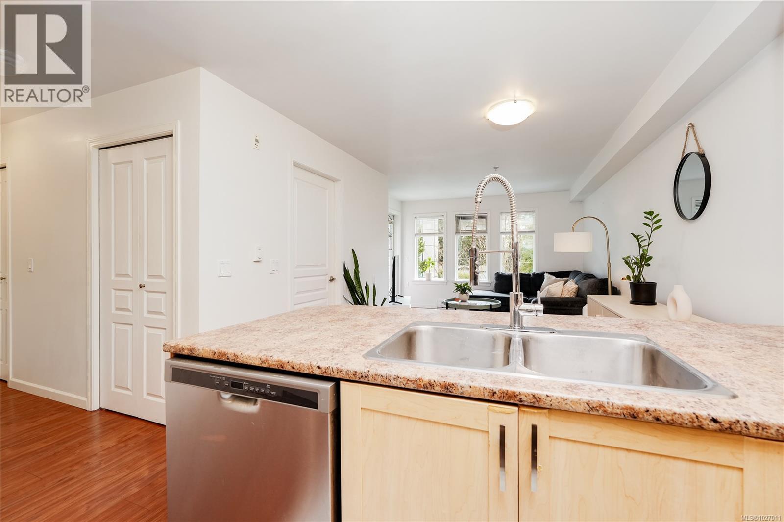 309 655 Goldstream Avenue, Langford