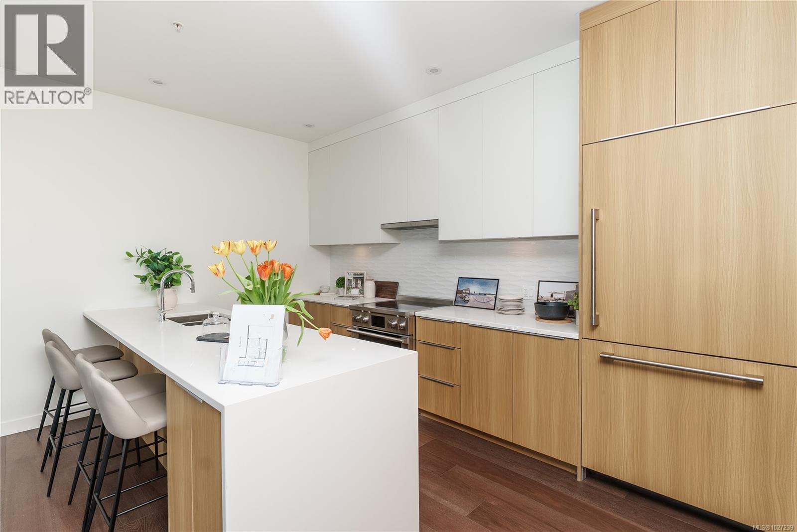 401 9570 Fifth Street, Sidney