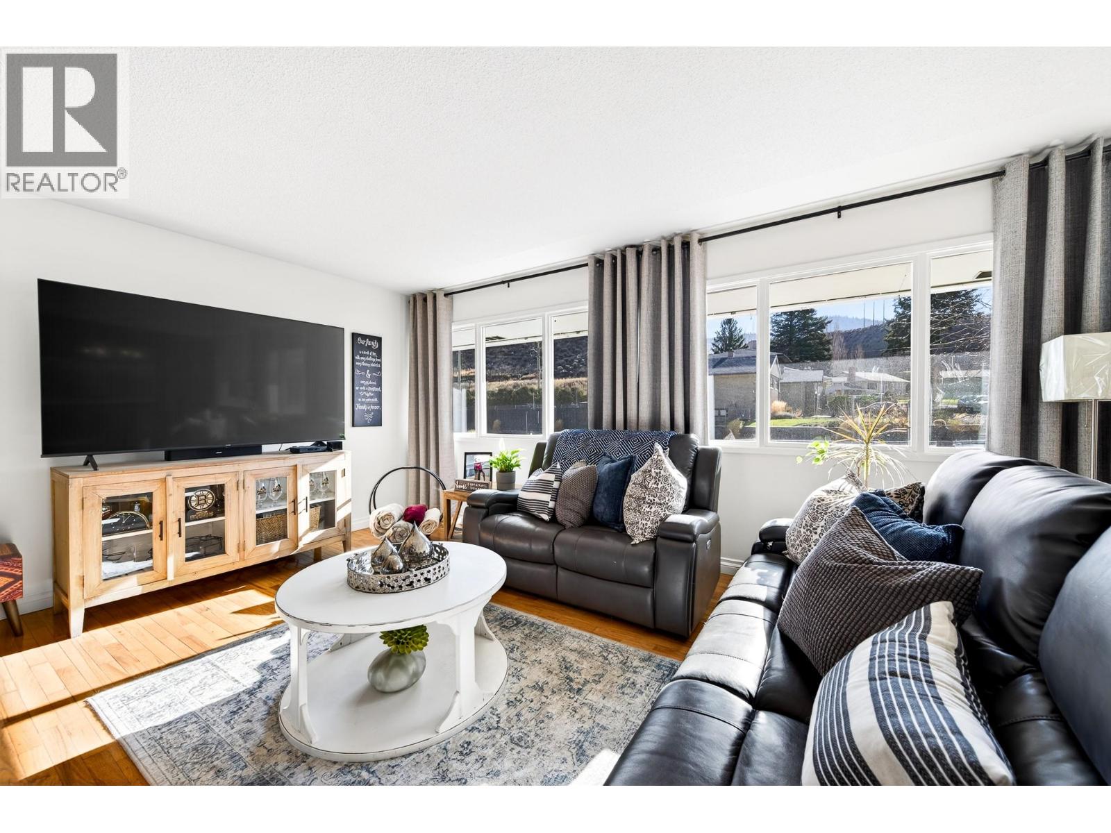 1886 VALLEYVIEW Drive - 15