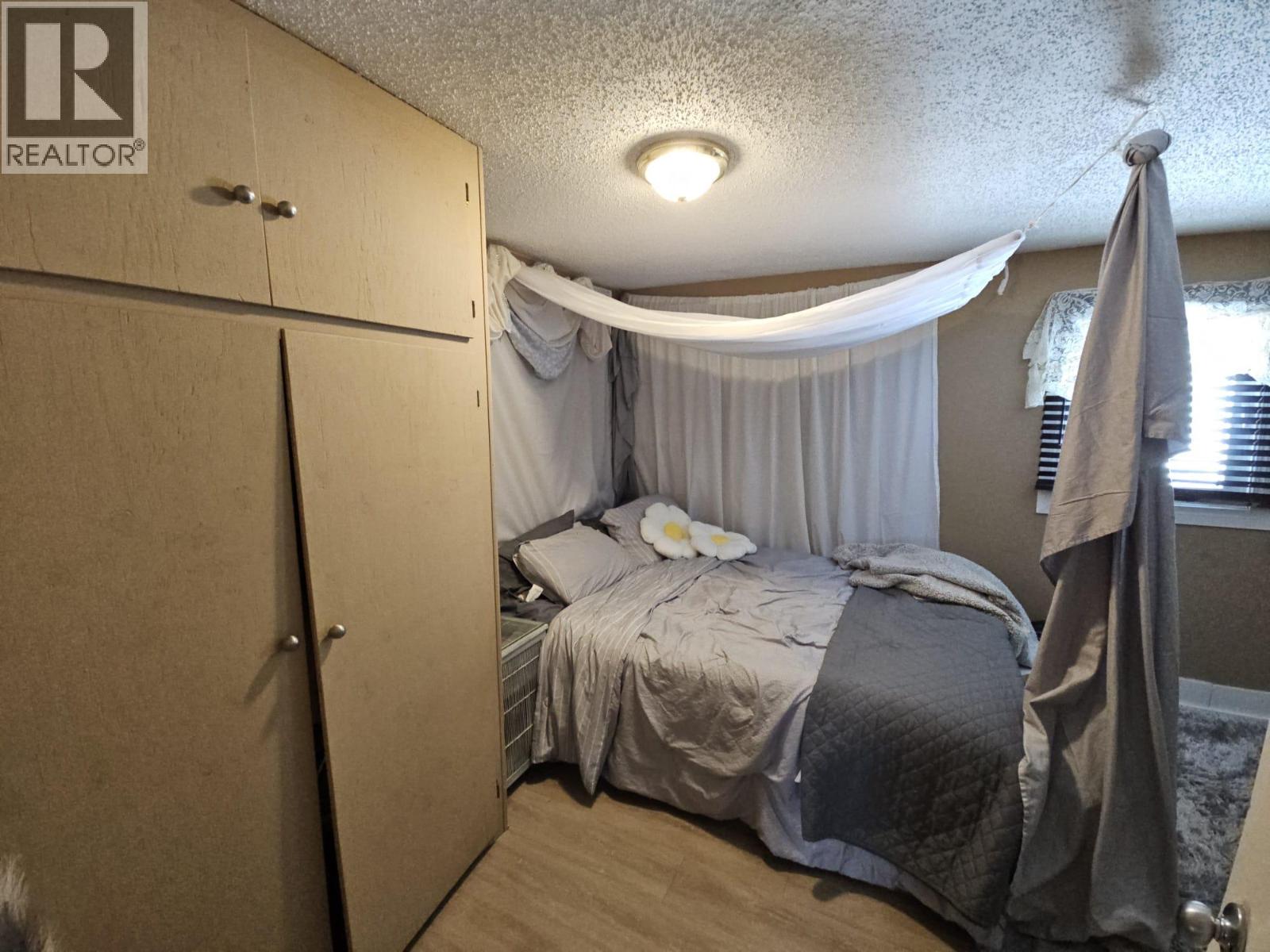 304 100 Avenue, Dawson Creek