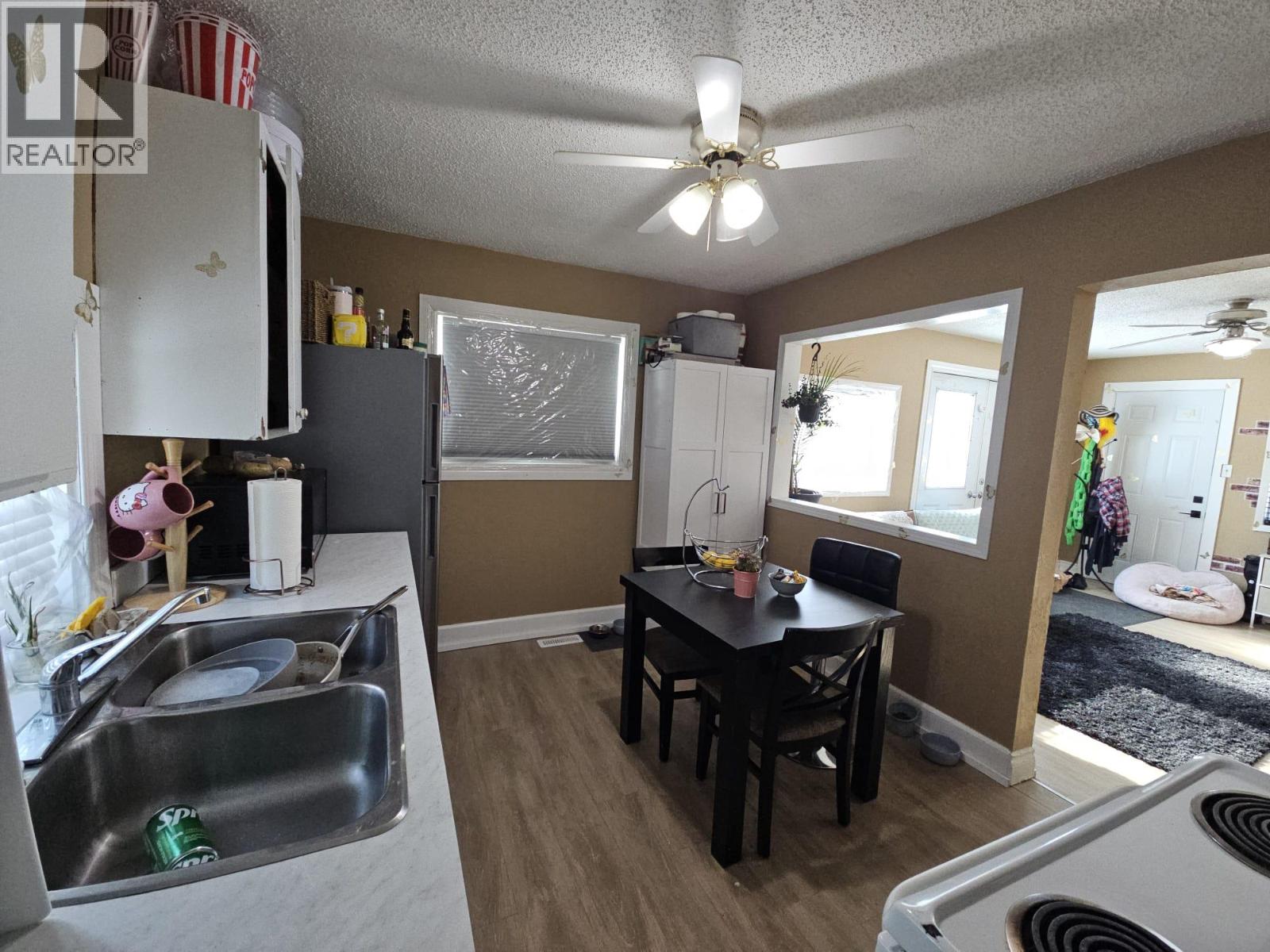 304 100 Avenue, Dawson Creek