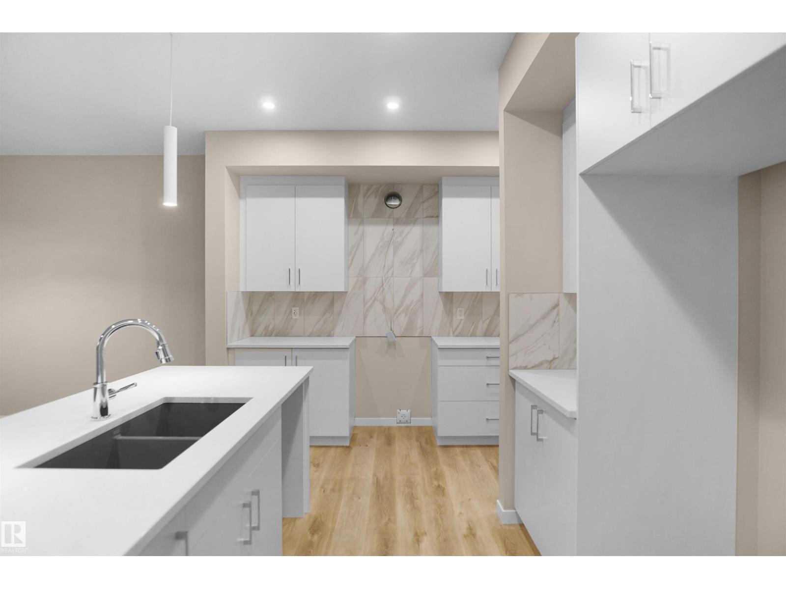 9828 219 ST NW - 8
