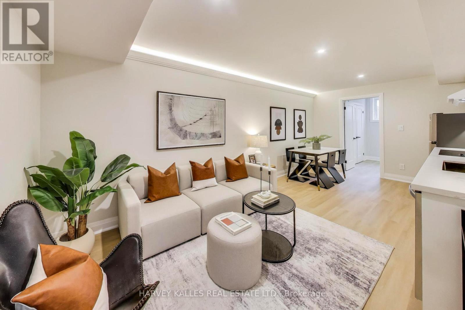 LOWER LEVEL - 21 ROLYAT STREET - Main photo, Toronto (Trinity-Bellwoods), Ontario