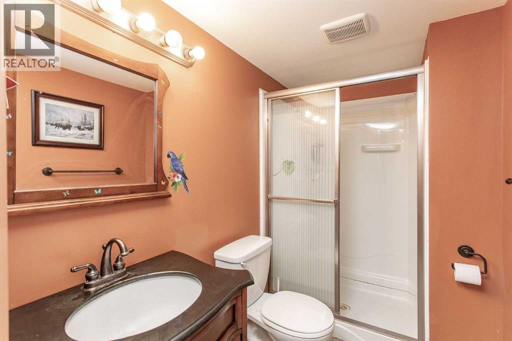 34 Iron Wolf Ridge, Lacombe