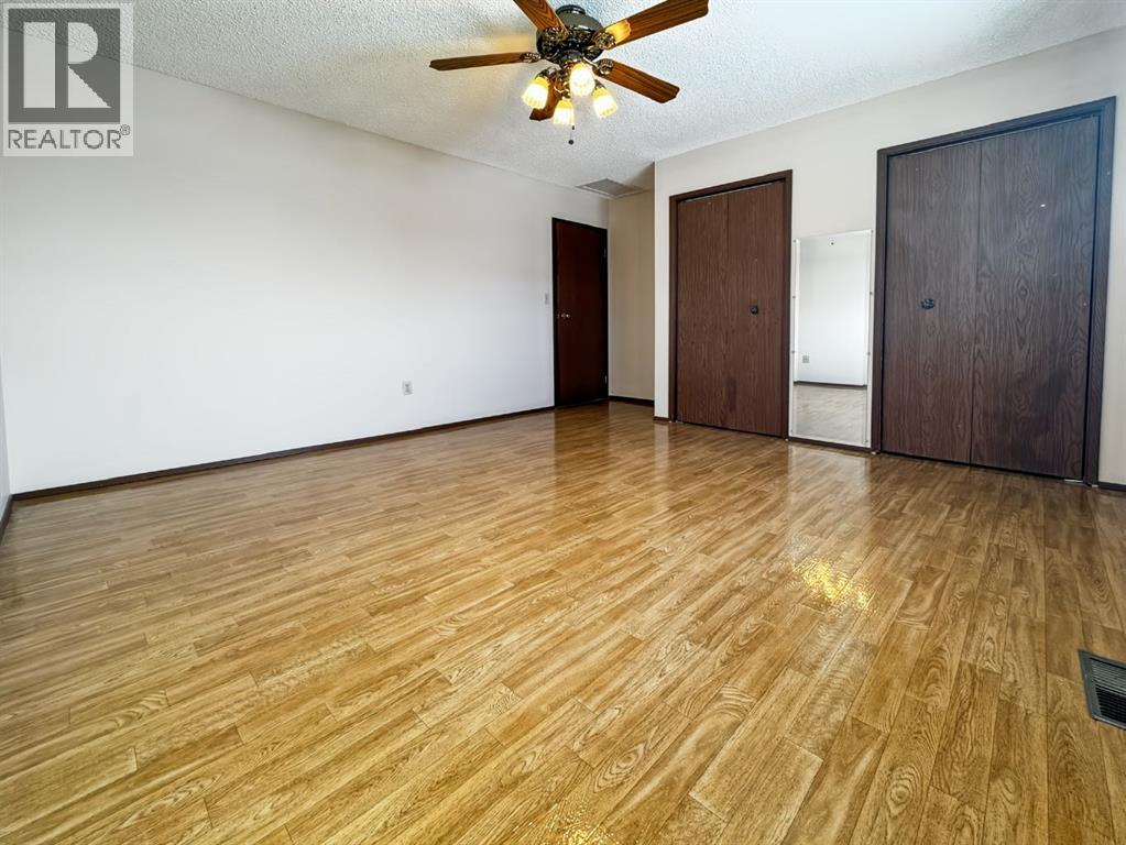 
          4504 45 Street
            <br/>
            <span>Mayerthorpe</span>
            , 
            <span>AB</span>
             <span>T0E1N0</span>
         - Photo 17