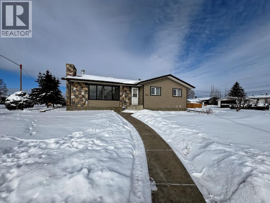 
          4504 45 Street
            <br/>
            <span>Mayerthorpe</span>
            , 
            <span>AB</span>
             <span>T0E1N0</span>
         - Photo 33