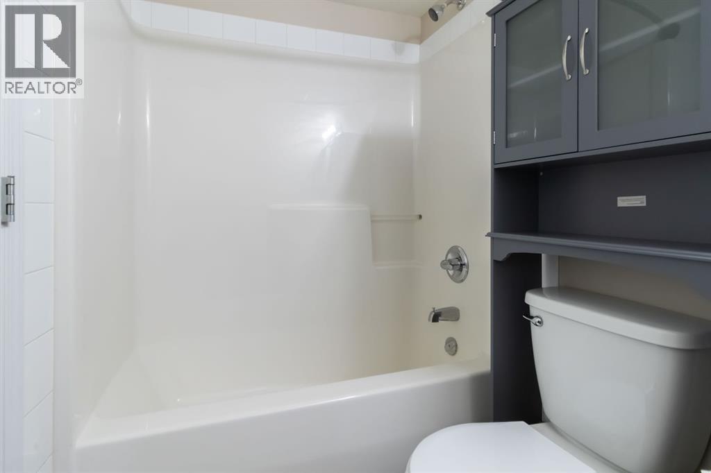 9604 Manning Avenue, Fort McMurray