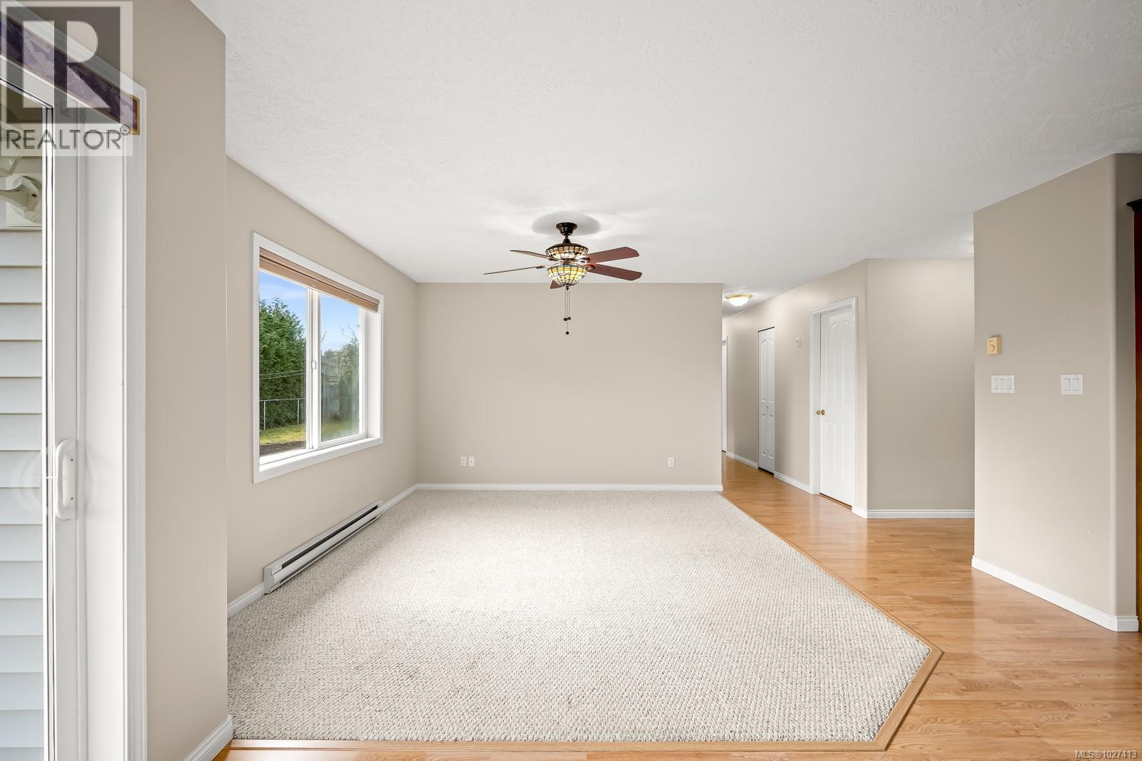 1291 Ridgemount Dr, Comox