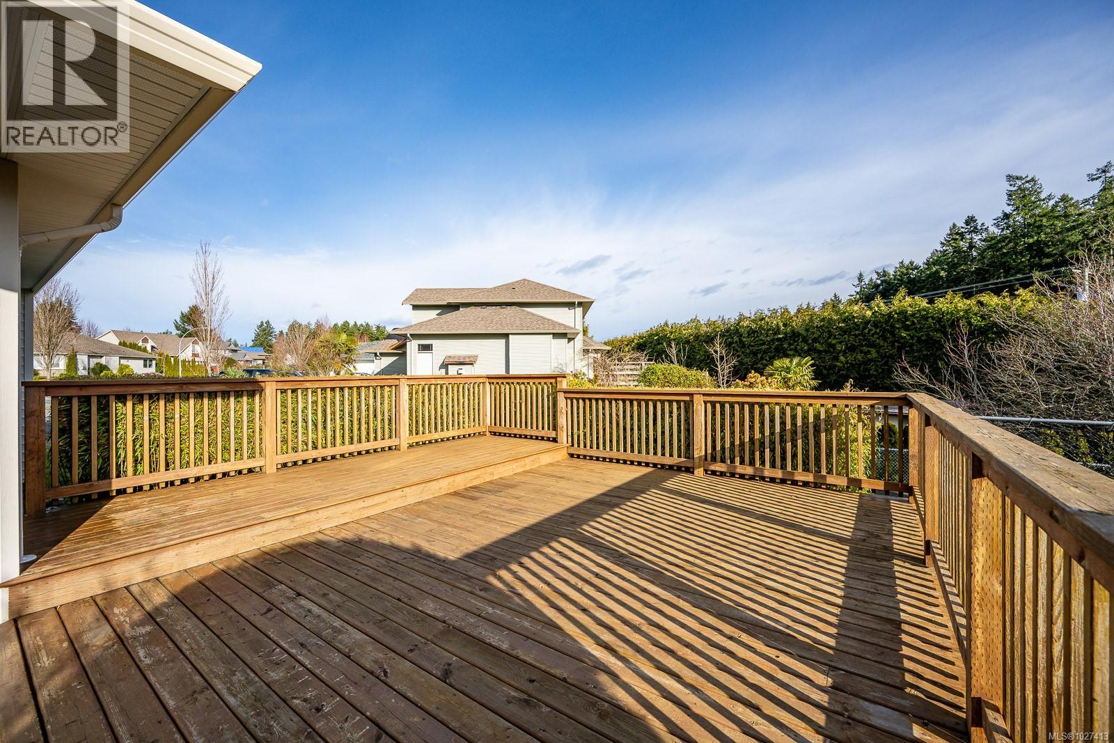 1291 Ridgemount Dr, Comox
