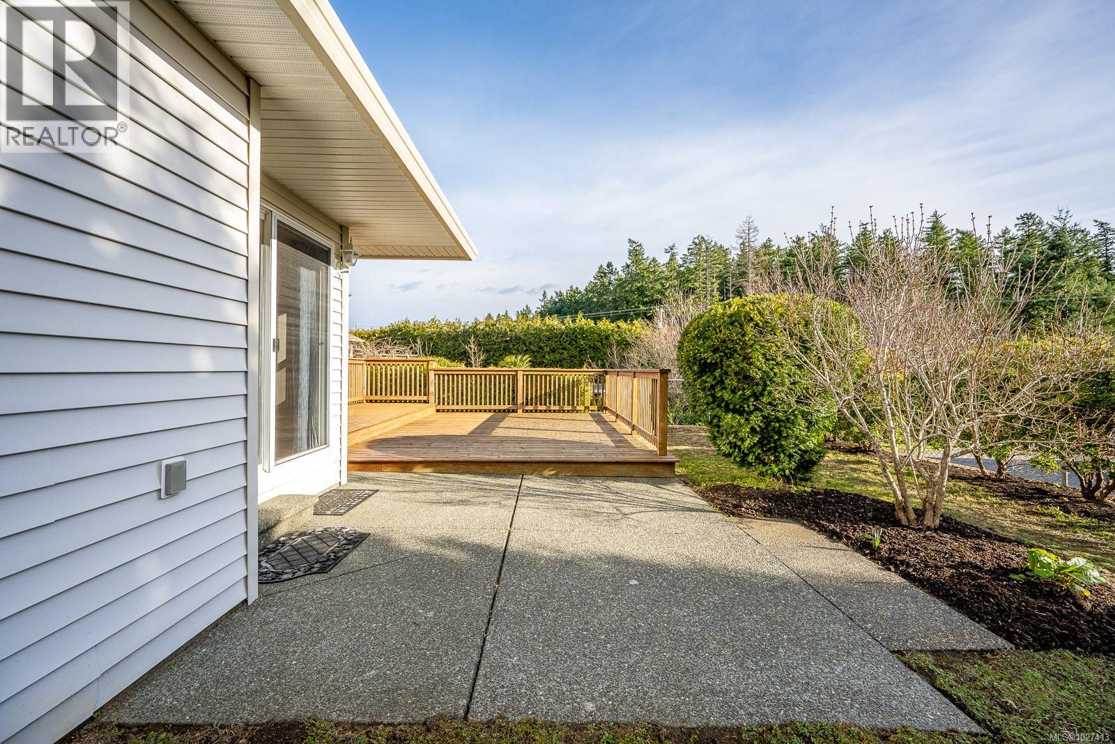 1291 Ridgemount Dr, Comox