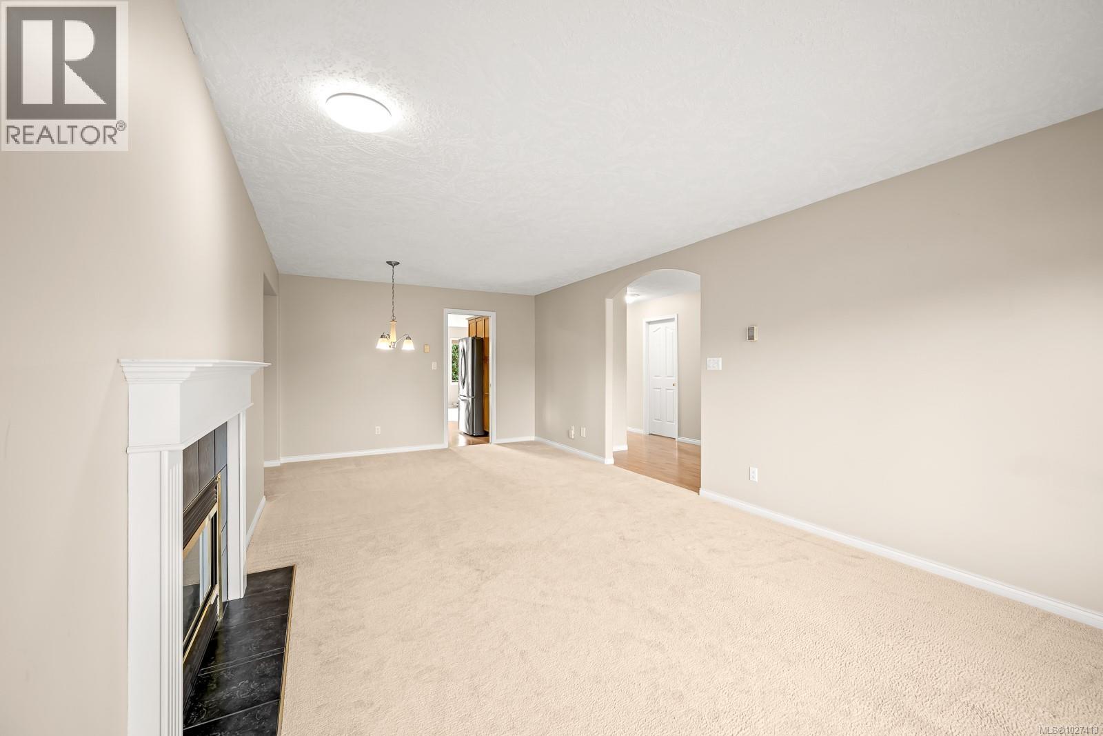 1291 Ridgemount Dr, Comox