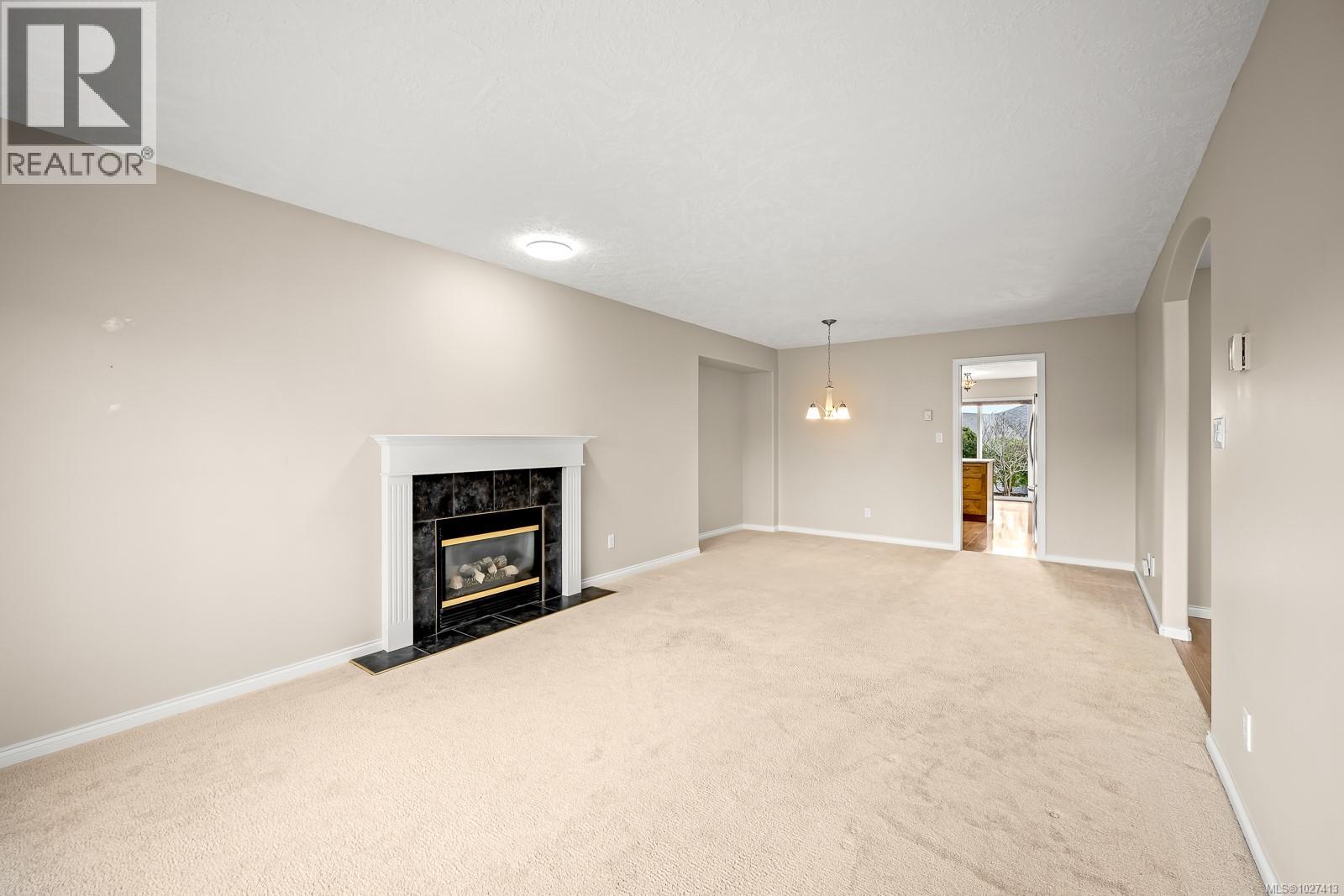 1291 Ridgemount Dr, Comox