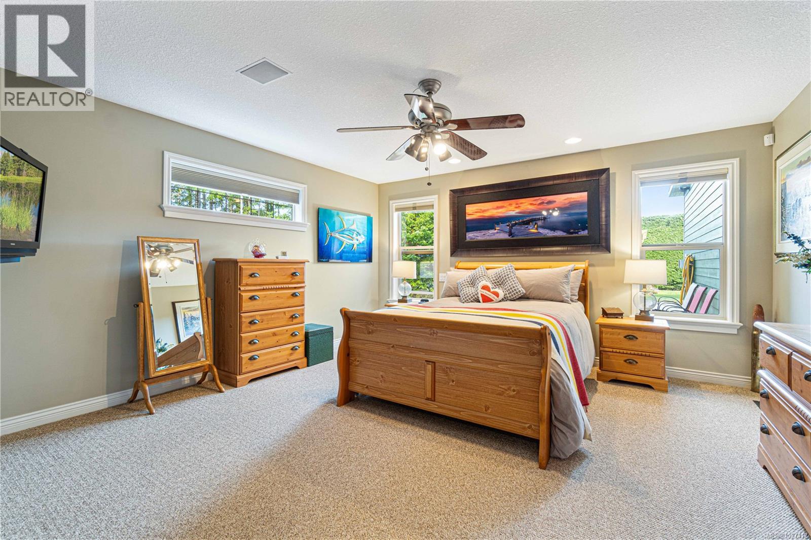 915 Rivers Edge Dr, Nanoose Bay