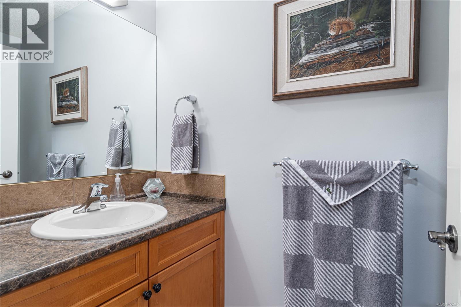 915 Rivers Edge Dr, Nanoose Bay