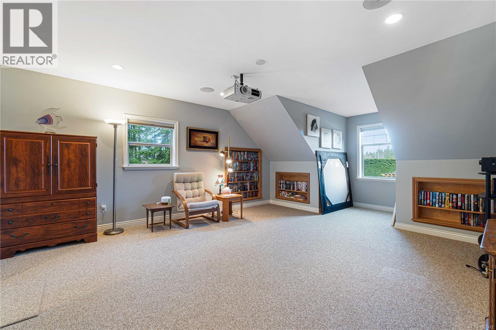 915 Rivers Edge Dr, Nanoose Bay