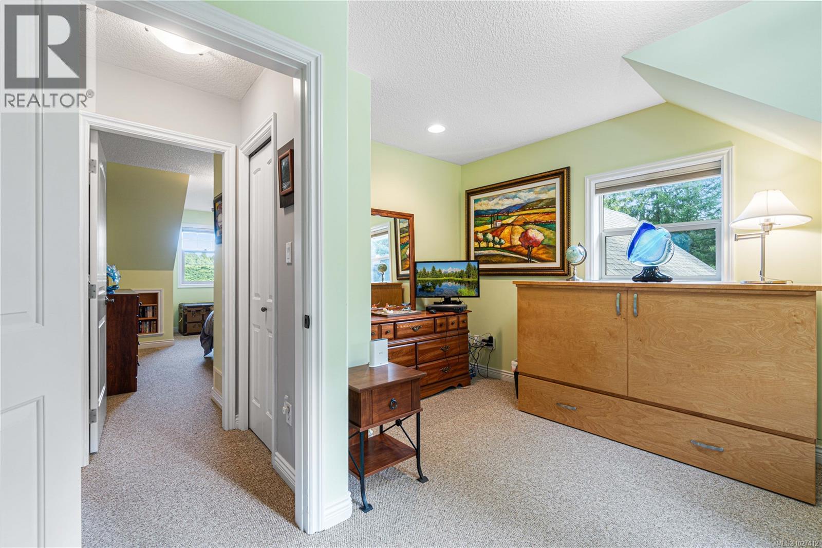 915 Rivers Edge Dr, Nanoose Bay