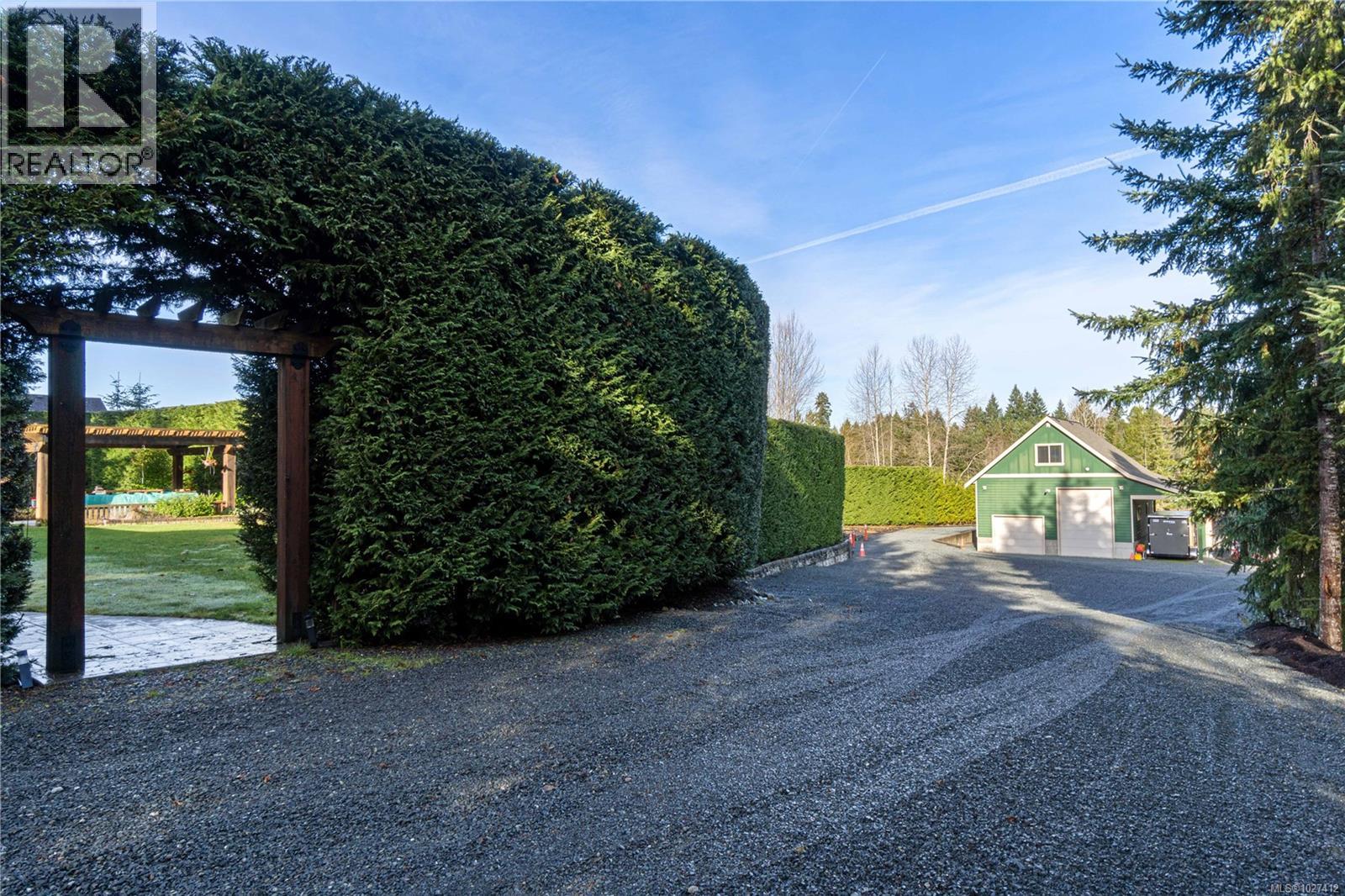 915 Rivers Edge Dr, Nanoose Bay