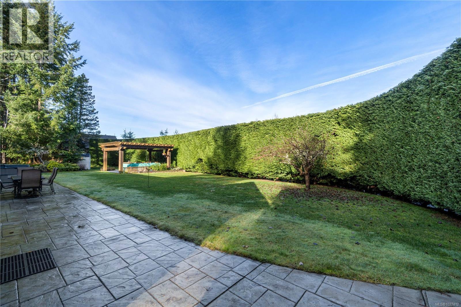 915 Rivers Edge Dr, Nanoose Bay