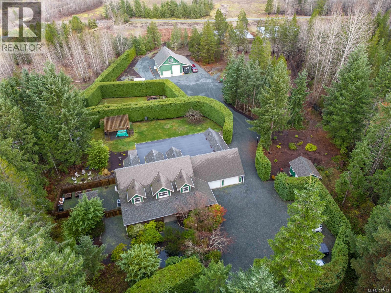 915 Rivers Edge Dr, Nanoose Bay