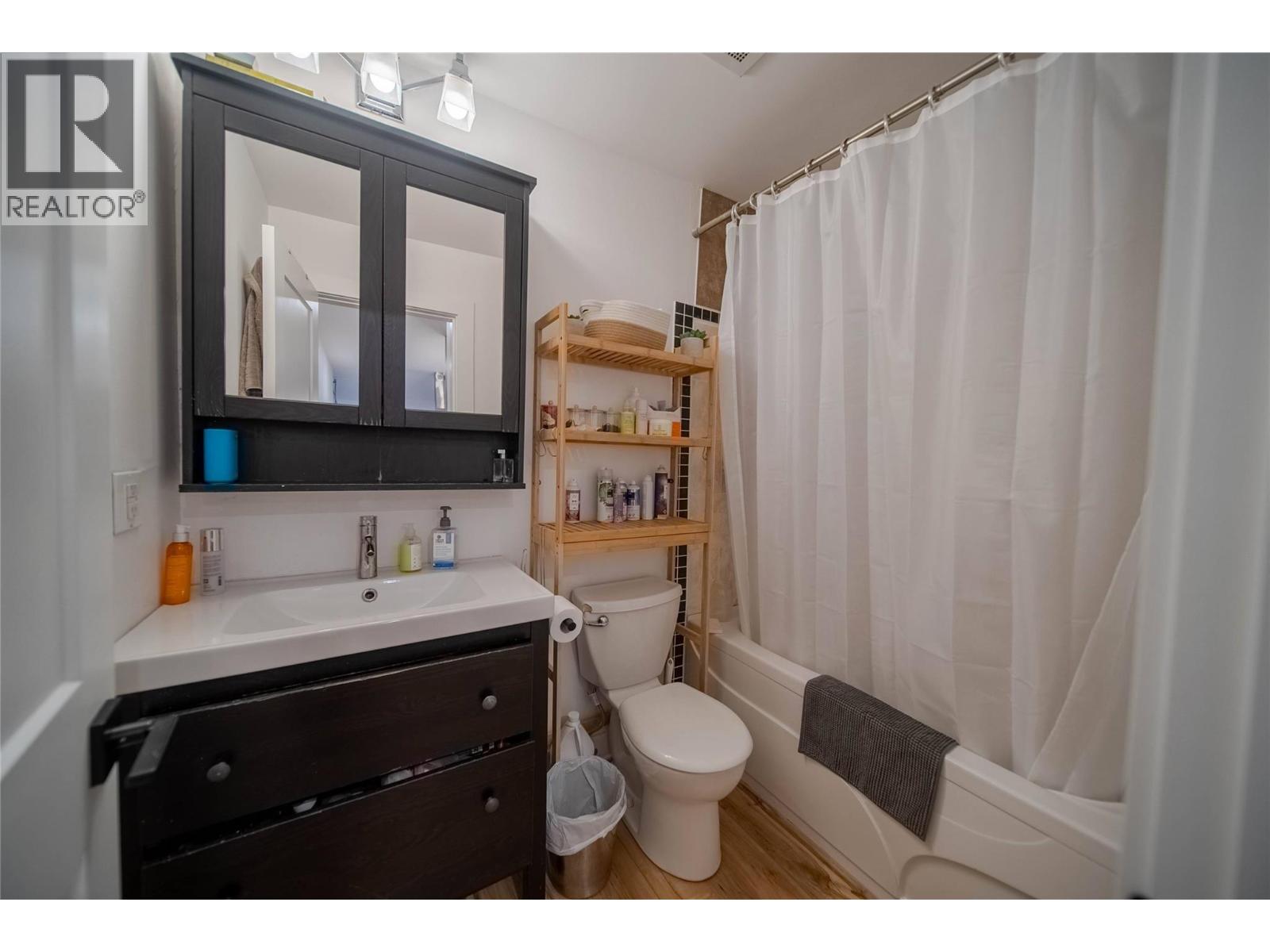 541 5th Avenue Unit# 101, Fernie