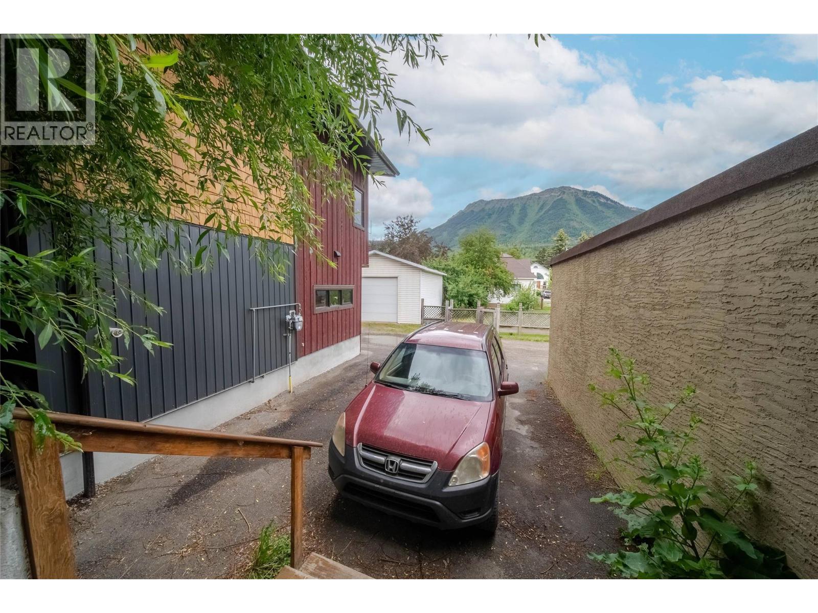 541 5th Avenue Unit# 101, Fernie
